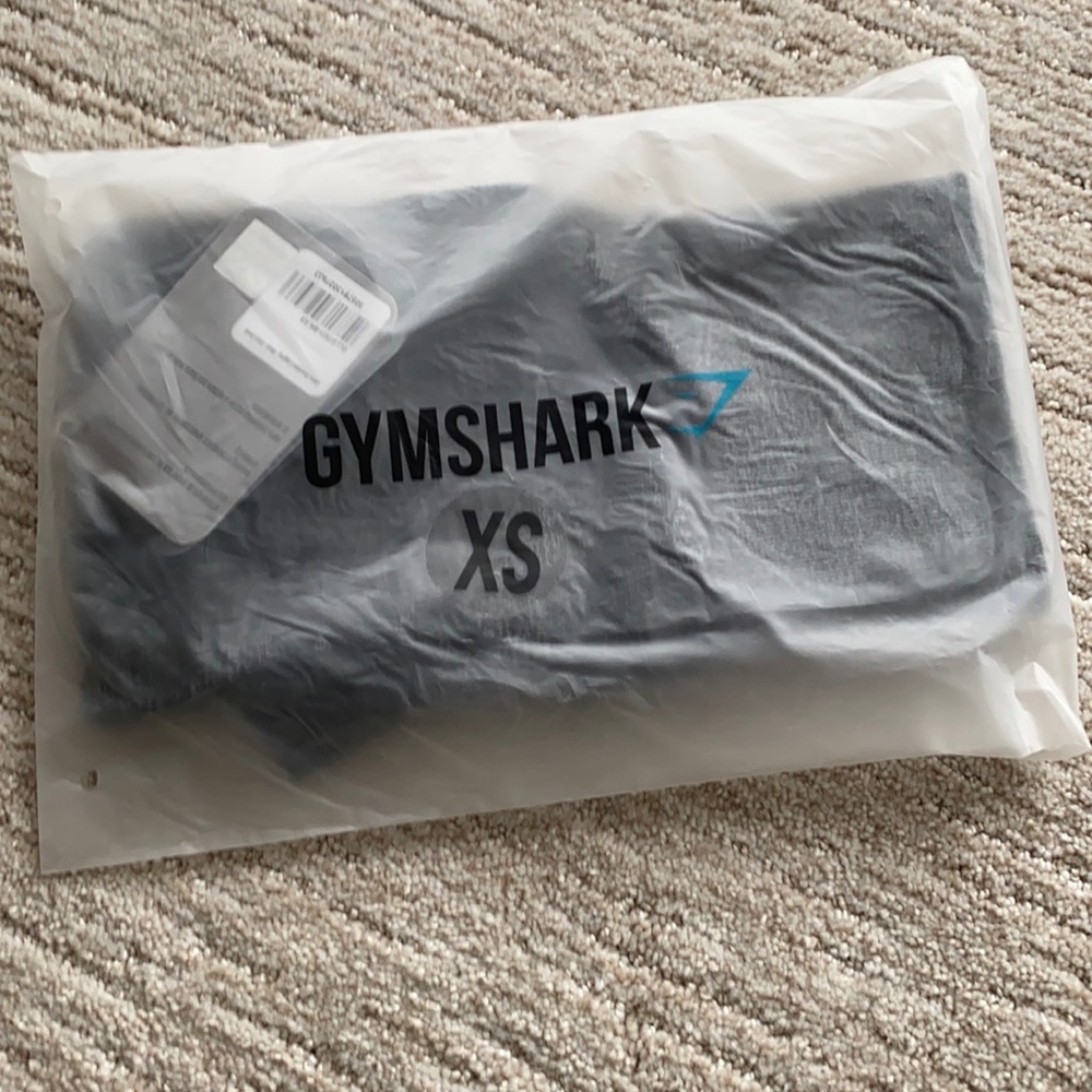 Gymshark camo legging  *still in package*